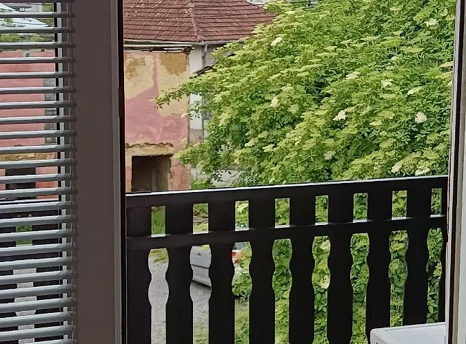 Urban Oasis In Cazin